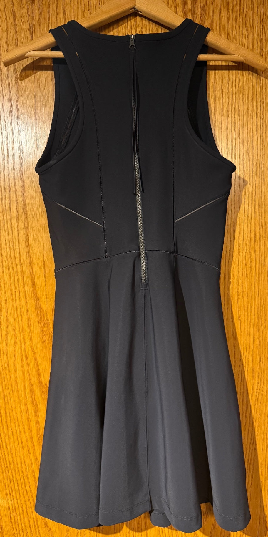 Lululemon Dress 6 Black
