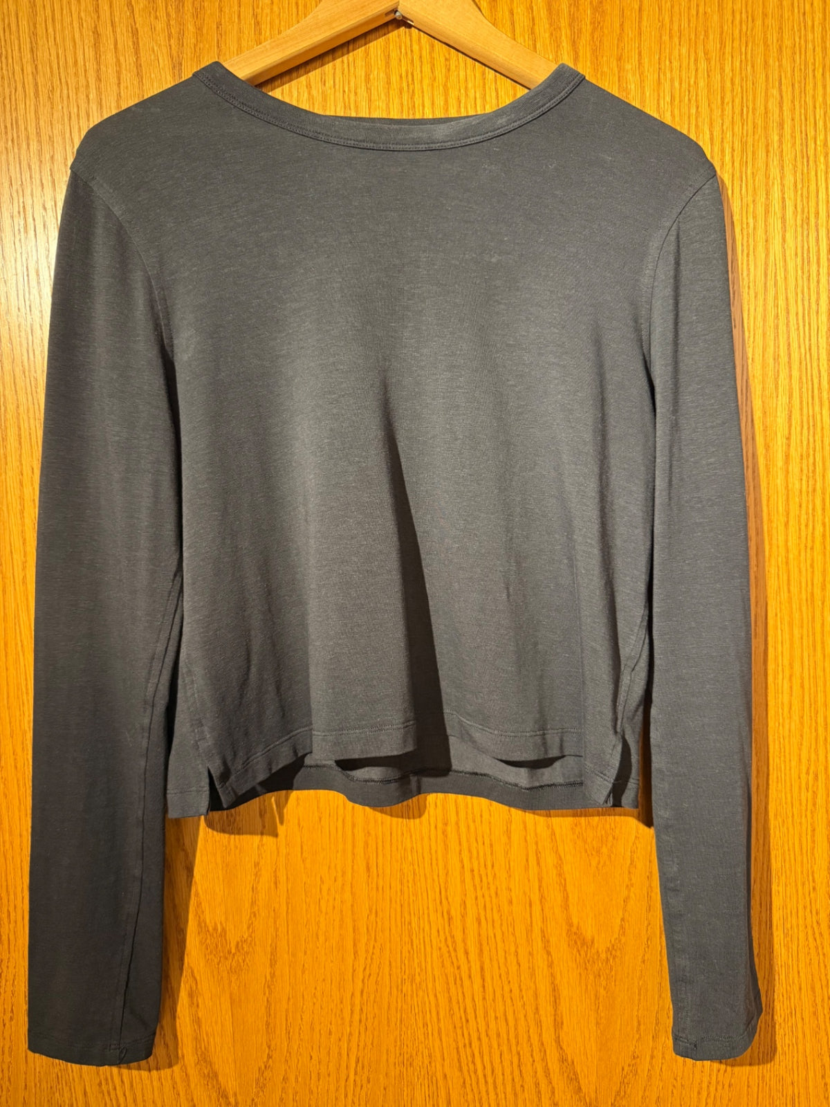 Lululemon Shirt 6 Dark gray