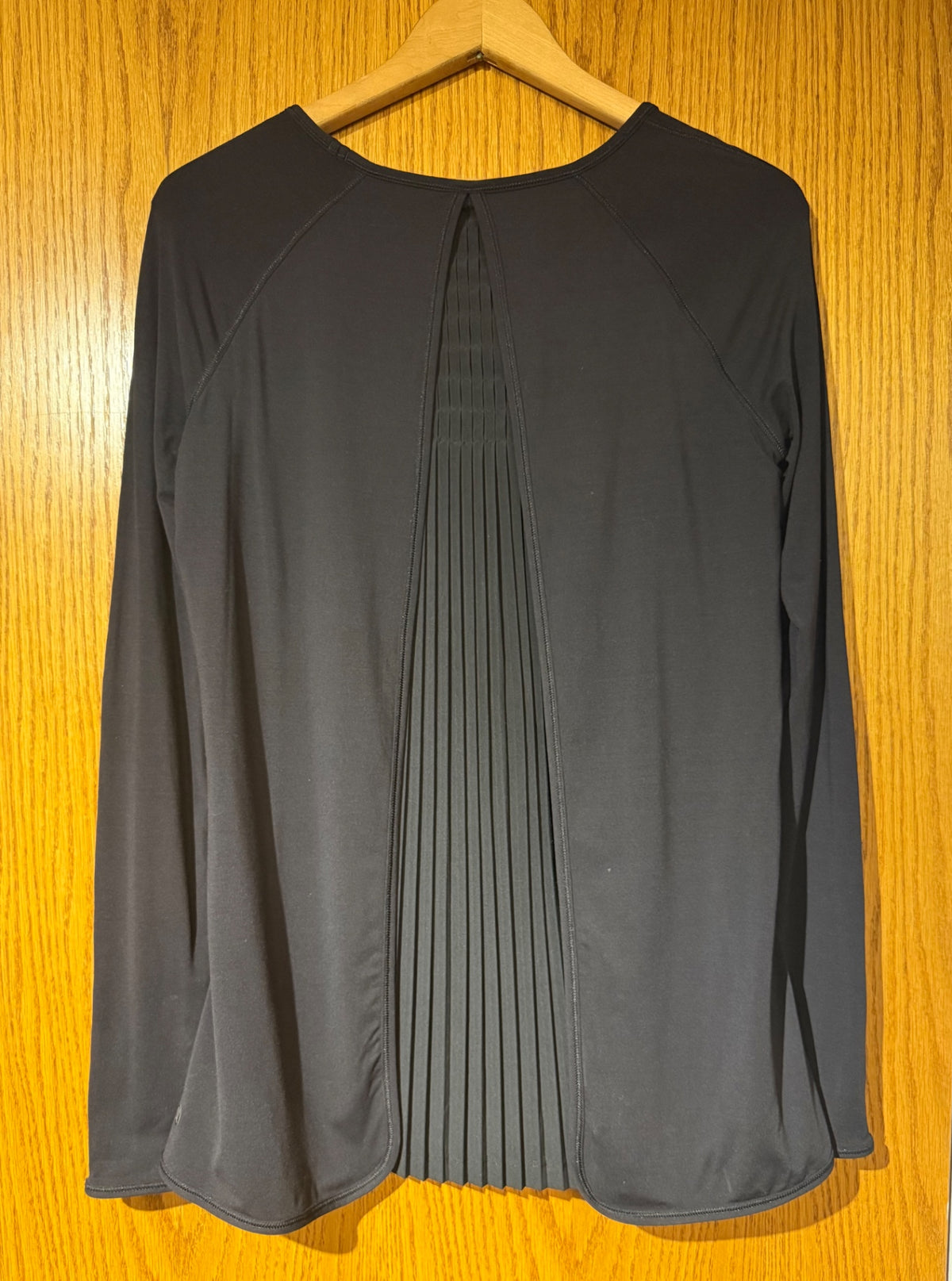 Lululemon Shirt 6 Black