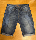 Mavi Shorts