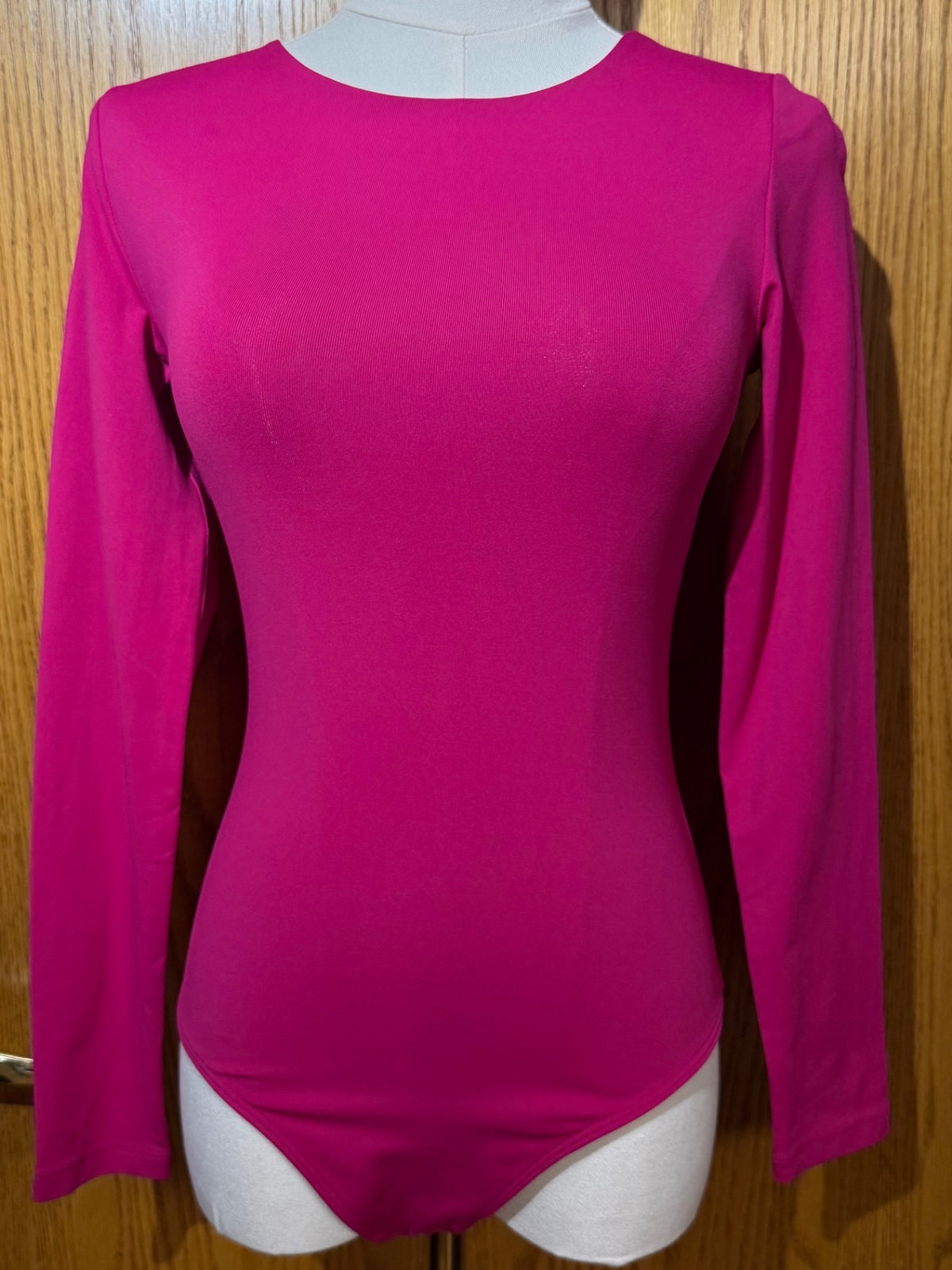Aritzia Bodysuit Small Hot Pink