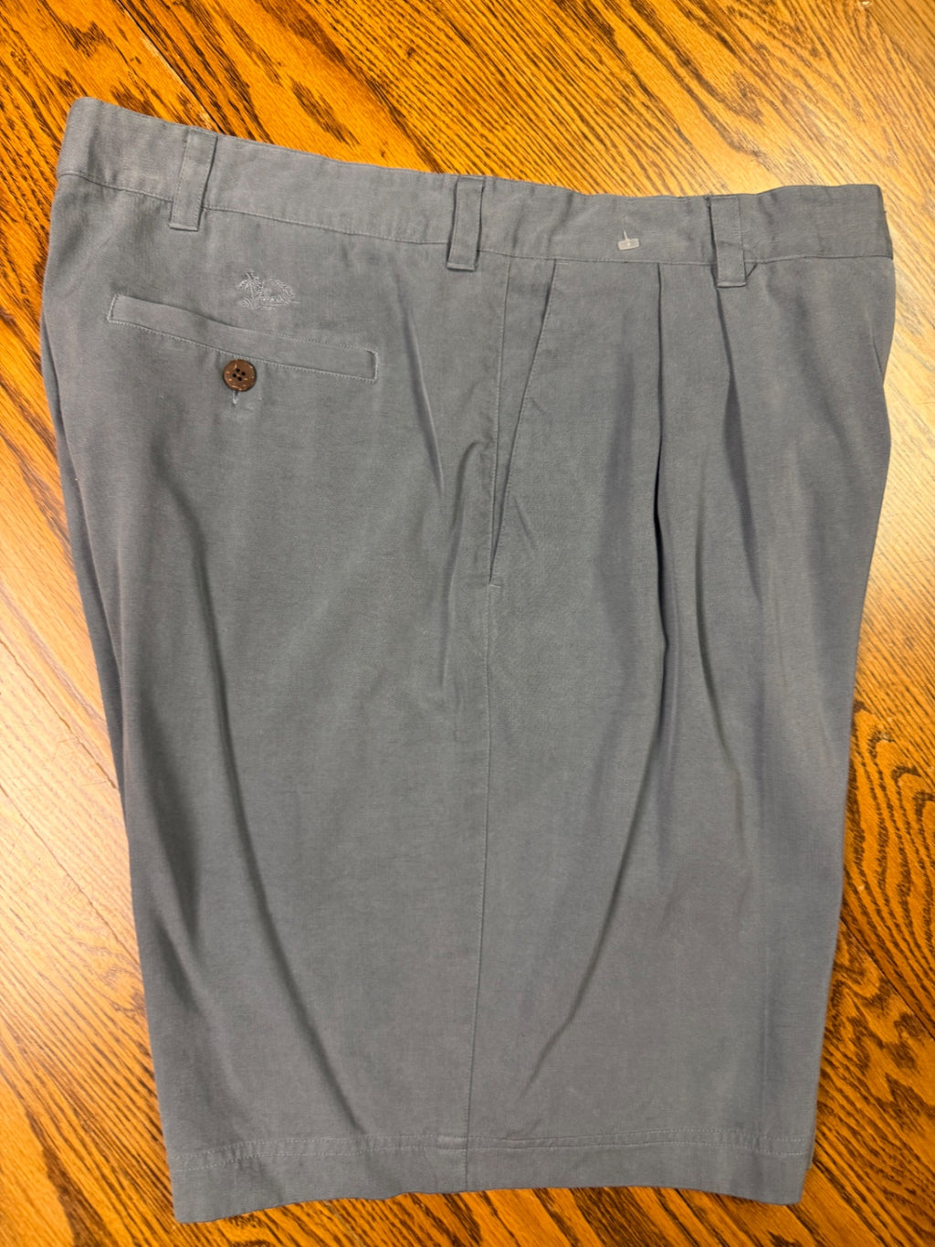 Paradise Found Honolulu Shorts 36 Blue