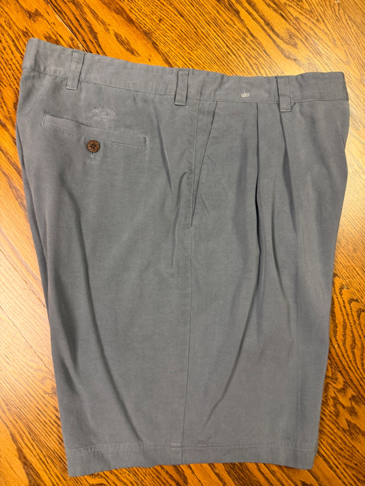 Paradise Found Honolulu Shorts 36 Blue