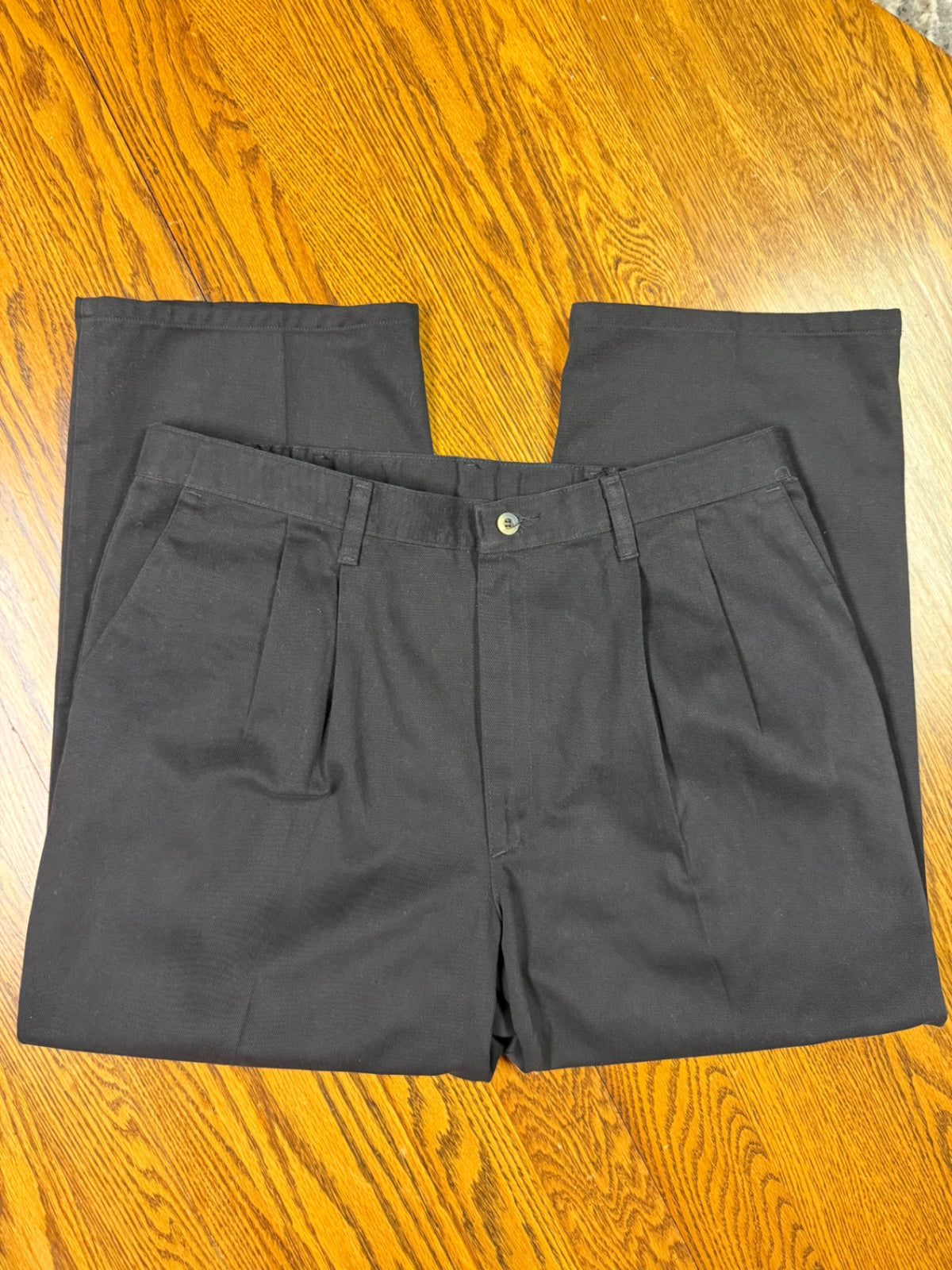 Gold Khaki Pants 36x25 Black