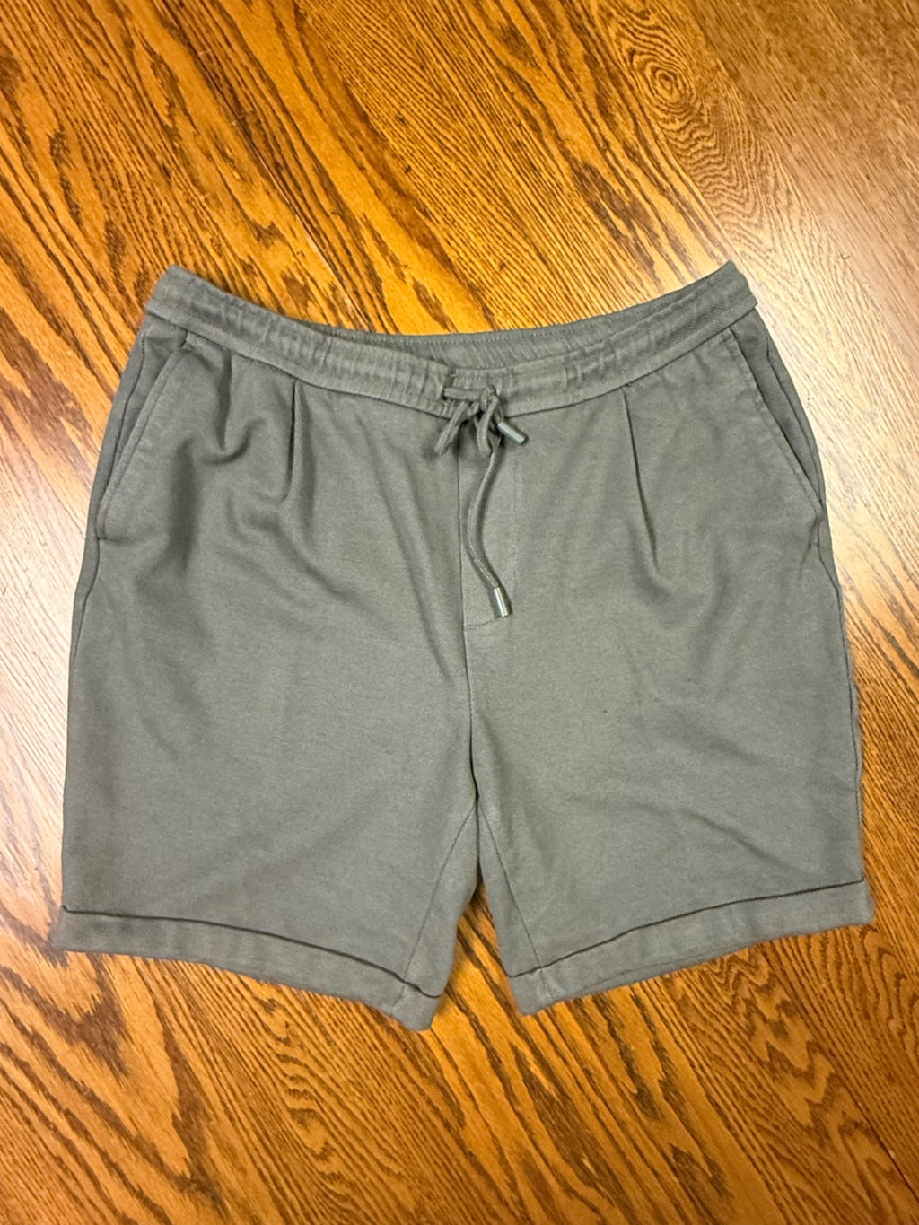 ZARA Shorts EU 34, XL Gray/Green