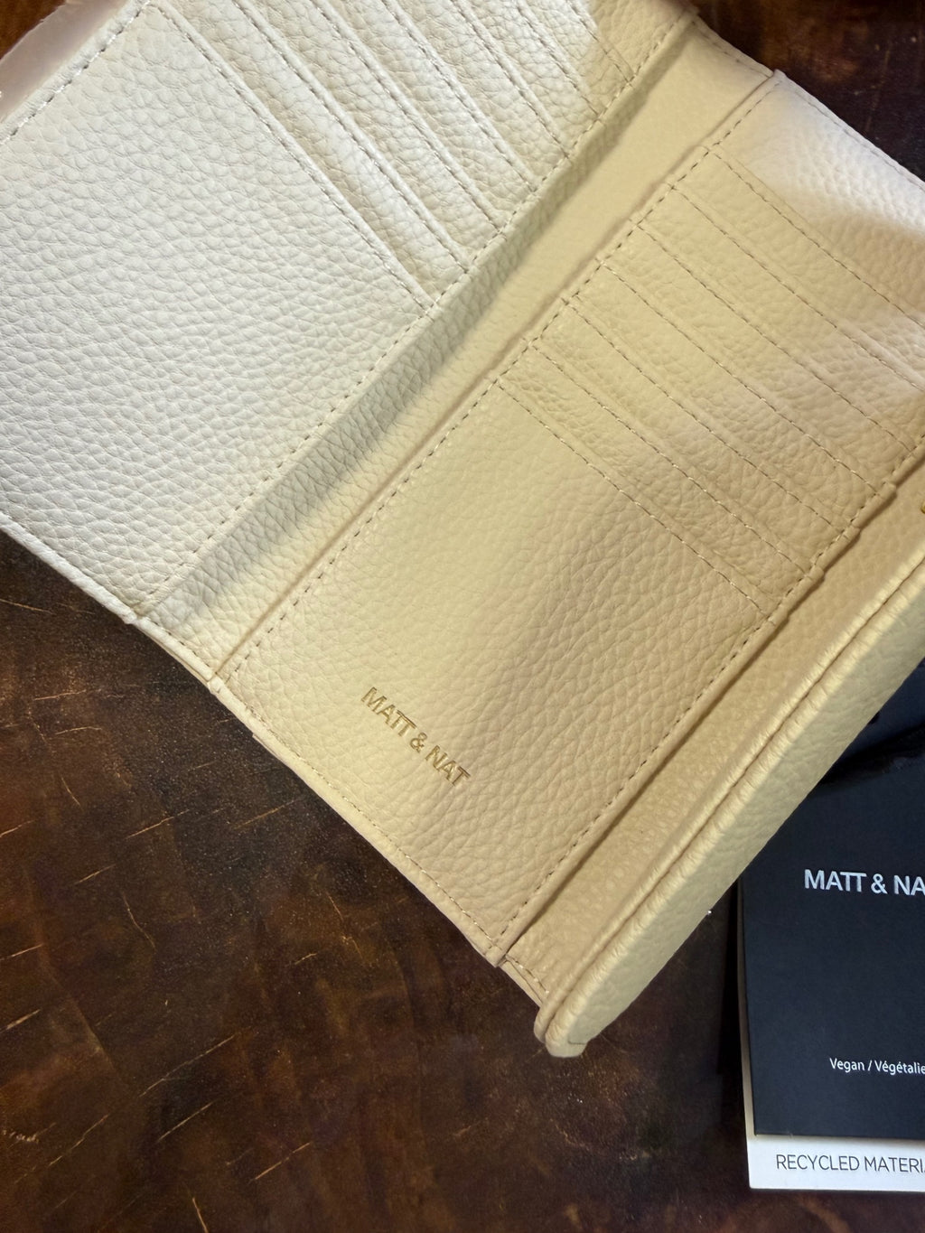 MATT & NAT Accessories Unknown Beige