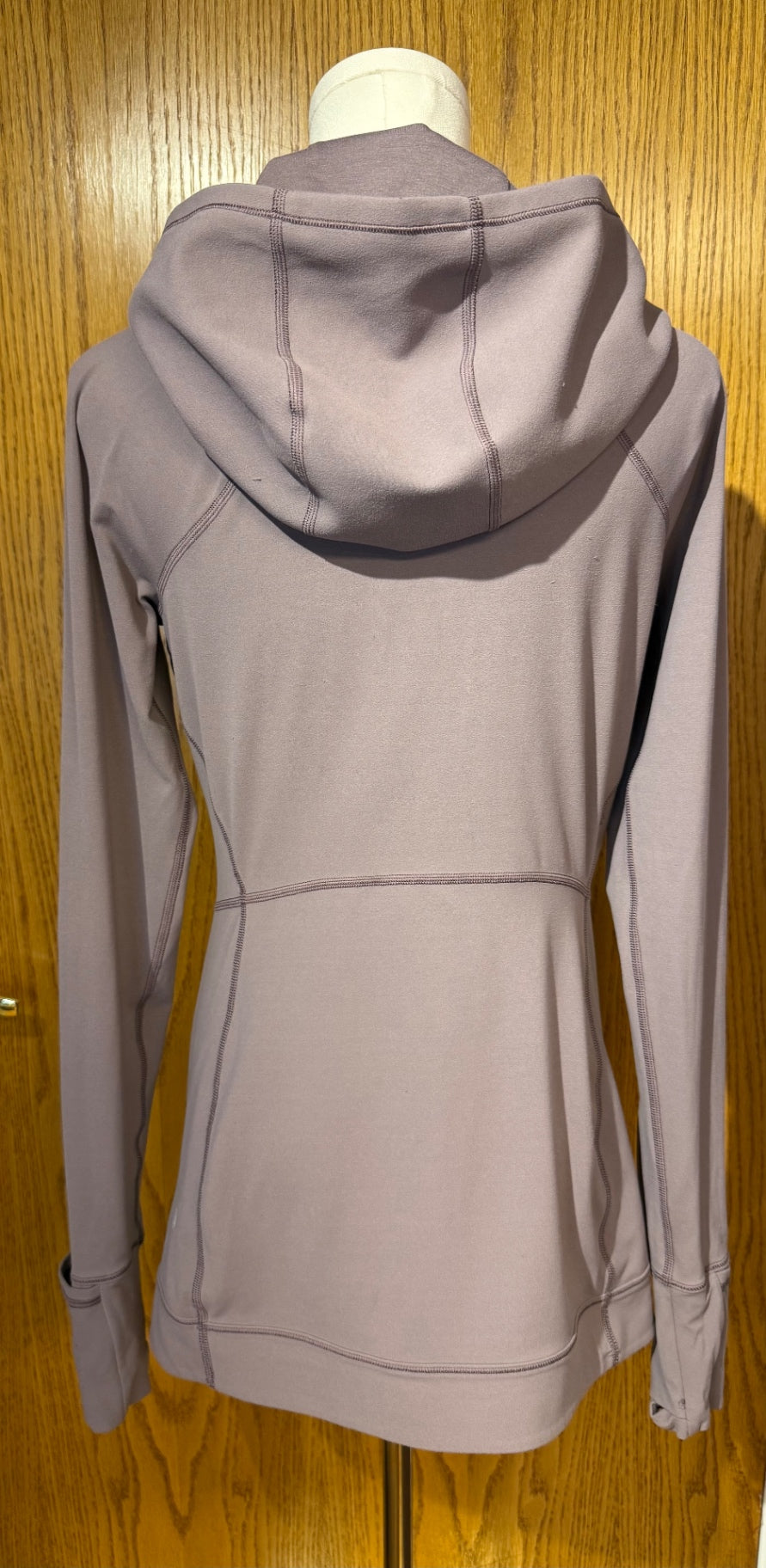 Lululemon Women’s Jackets/Outerware 8 Mauve/Taupe