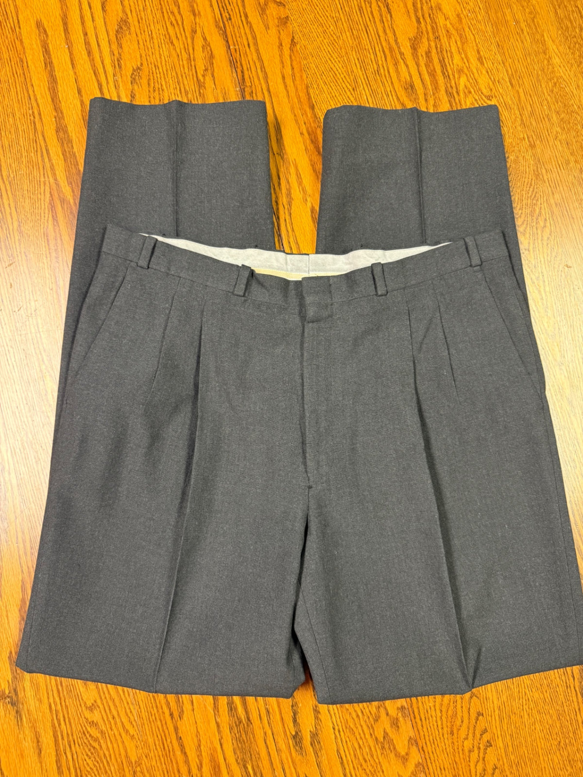 Merit Men’s Bottoms 38x34 Charcoal
